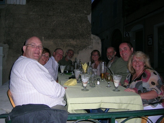 640x480 pixels (122K)