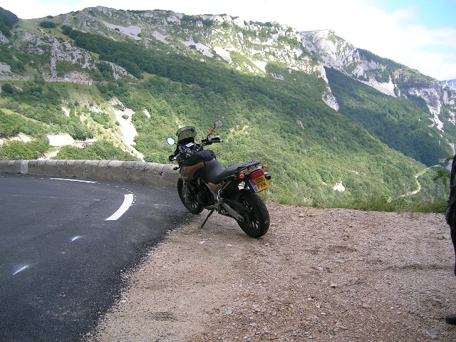 640x480 pixels (174K)