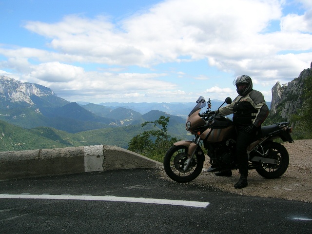 640x480 pixels (113K)