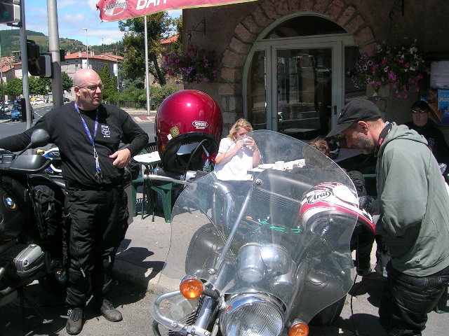 640x480 pixels (151K)