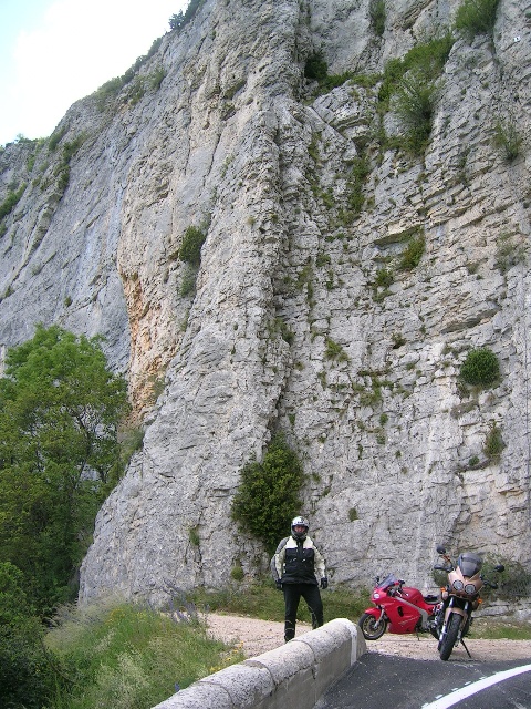 480x640 pixels (193K)