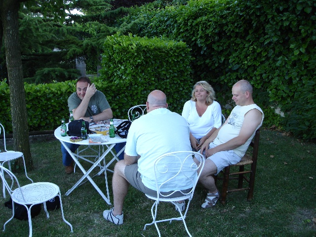 640x480 pixels (168K)