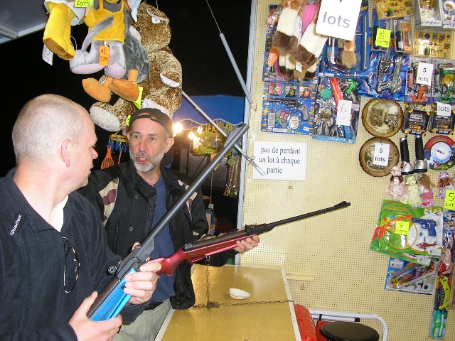 640x480 pixels (164K)