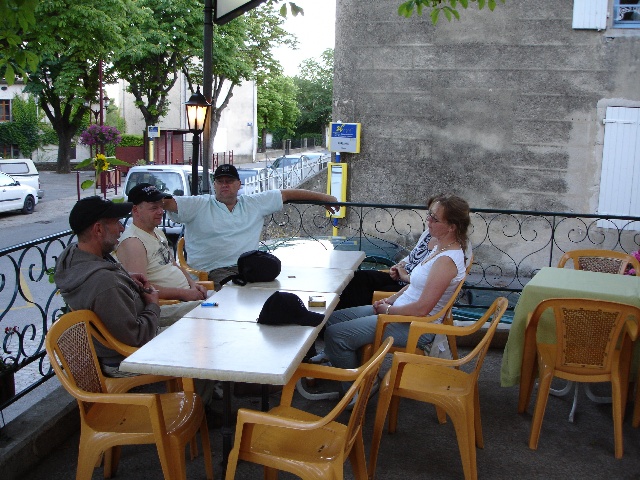 640x480 pixels (156K)