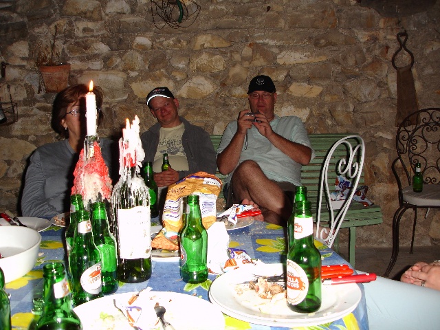 640x480 pixels (156K)