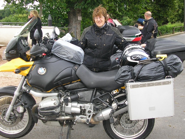 640x480 pixels (165K)