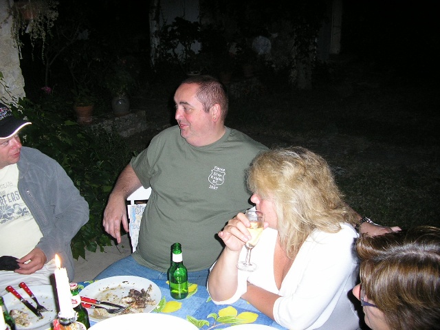 640x480 pixels (113K)