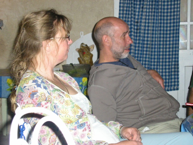 640x480 pixels (121K)