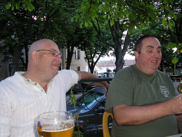 640x480 pixels (146K)