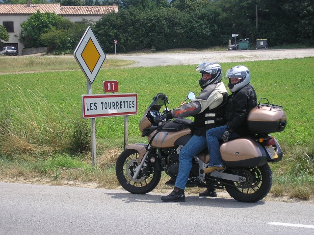 640x480 pixels (165K)