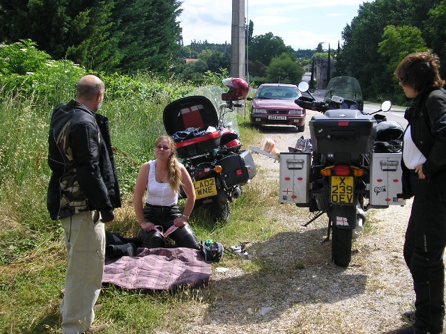 640x480 pixels (182K)