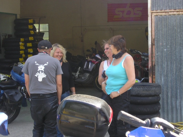 640x480 pixels (103K)