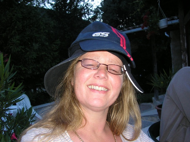 640x480 pixels (120K)