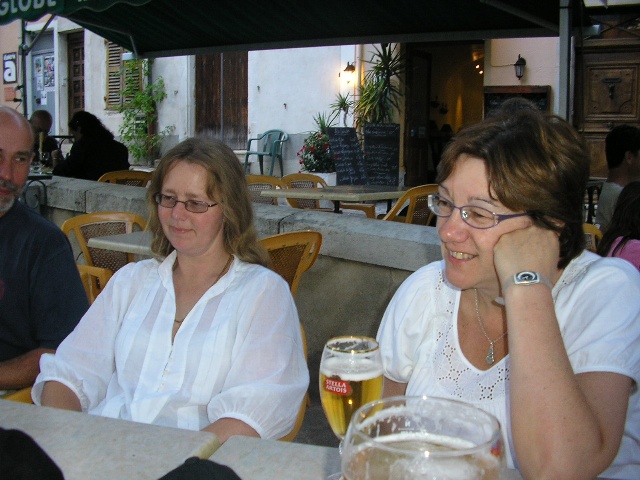 640x480 pixels (114K)