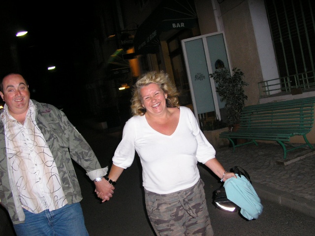 640x480 pixels (100K)