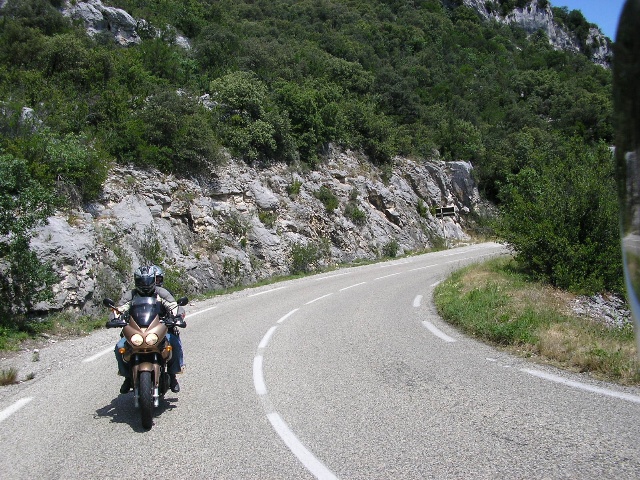 640x480 pixels (185K)