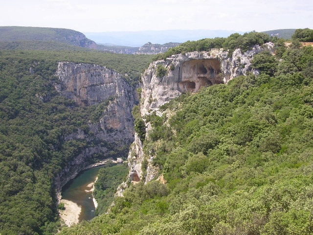 640x480 pixels (171K)