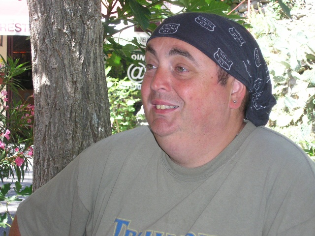 640x480 pixels (131K)