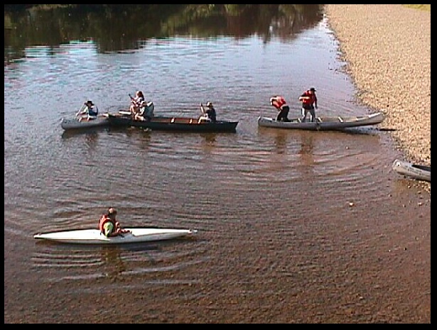 602x451 pixels (122K)