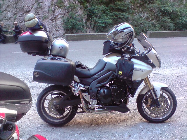 640x480 pixels (117K)