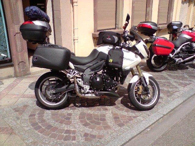 640x480 pixels (118K)