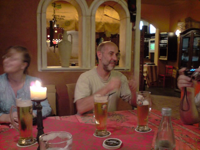 640x480 pixels (68K)