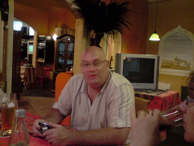 640x480 pixels (66K)