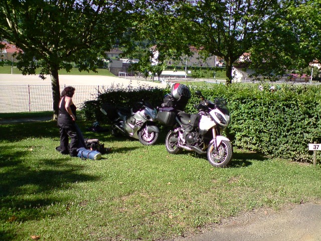 640x480 pixels (159K)