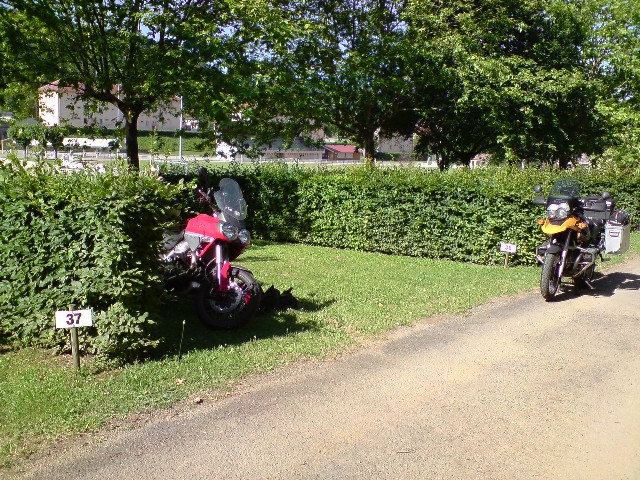 640x480 pixels (162K)