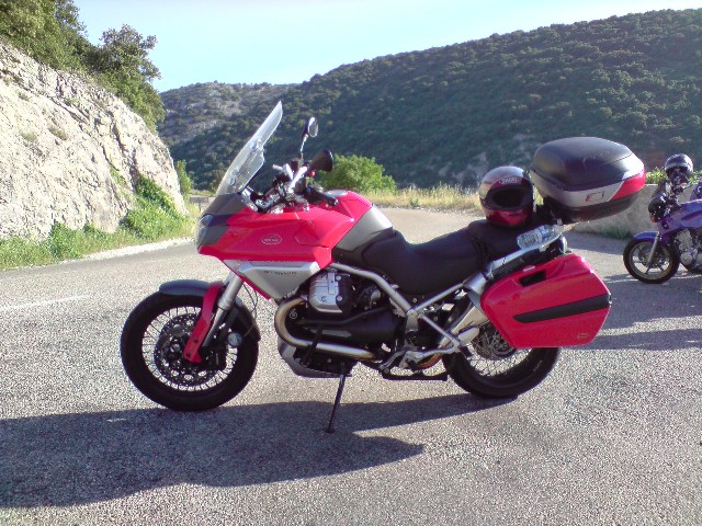 640x480 pixels (125K)