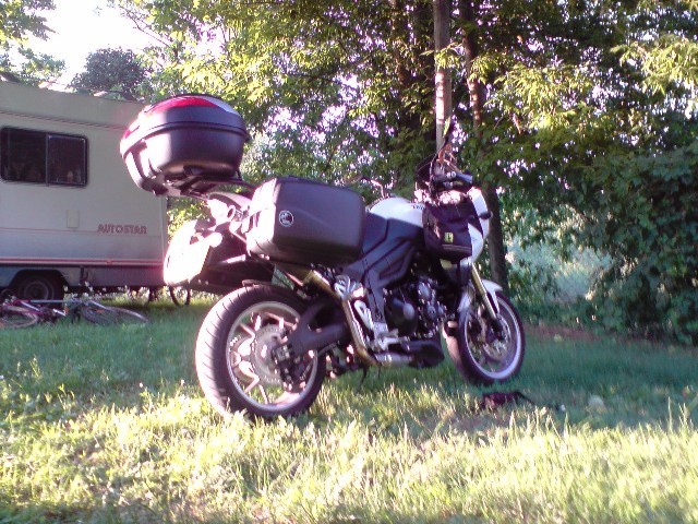 640x480 pixels (136K)