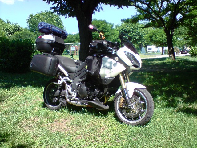 640x480 pixels (139K)