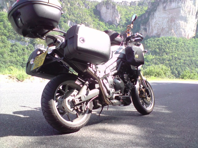 640x480 pixels (119K)