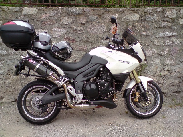 640x480 pixels (128K)