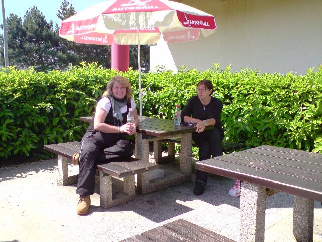 640x480 pixels (119K)