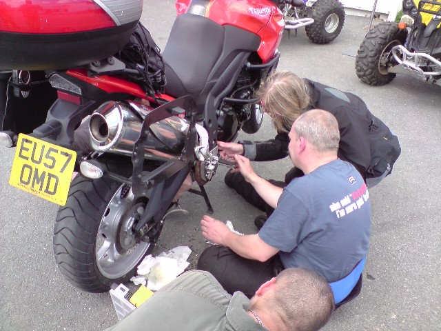 640x480 pixels (103K)