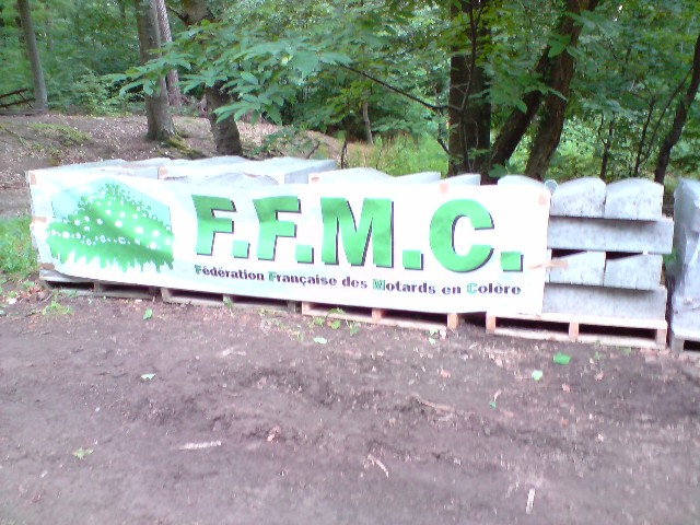 640x480 pixels (96K)