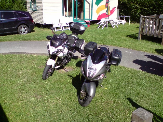 640x480 pixels (139K)