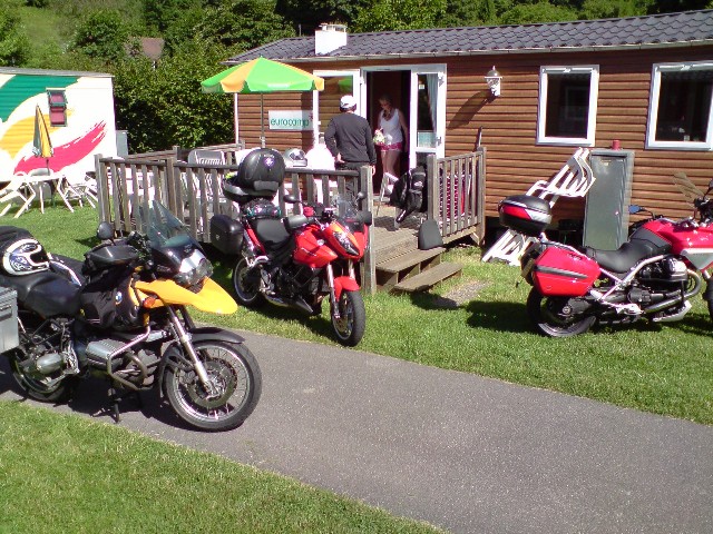 640x480 pixels (136K)