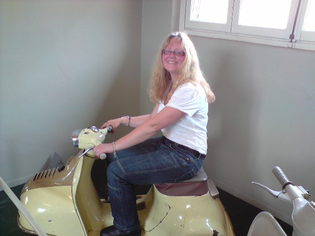 640x480 pixels (51K)