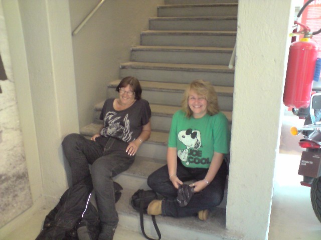 640x480 pixels (58K)