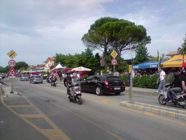 640x480 pixels (80K)