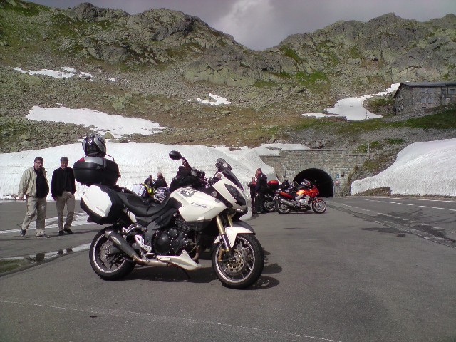 640x480 pixels (107K)