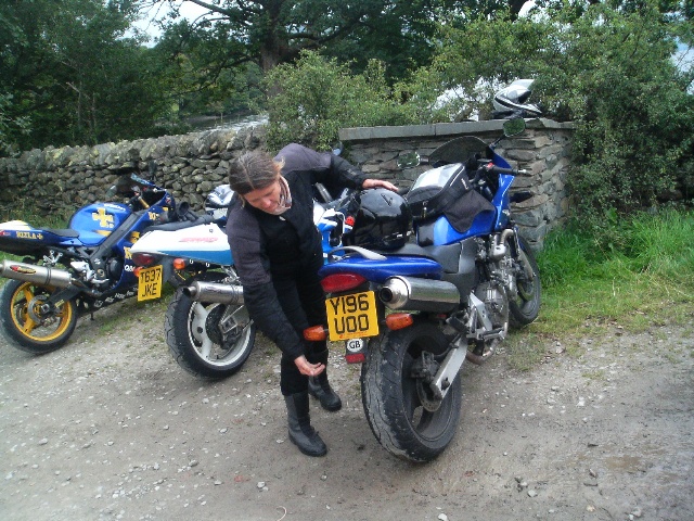 640x480 pixels (174K)