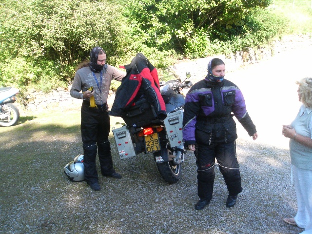 640x480 pixels (177K)