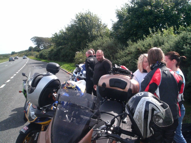 640x480 pixels (142K)