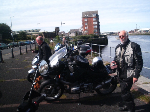 640x480 pixels (111K)