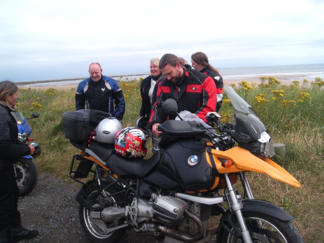 640x480 pixels (121K)