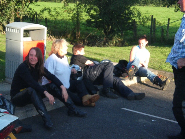 640x480 pixels (122K)