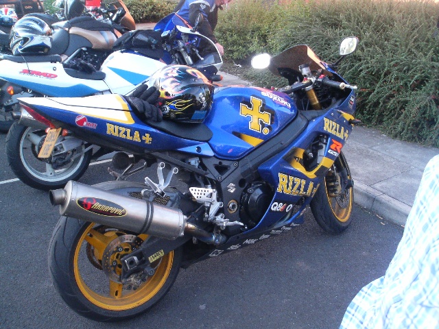 640x480 pixels (166K)